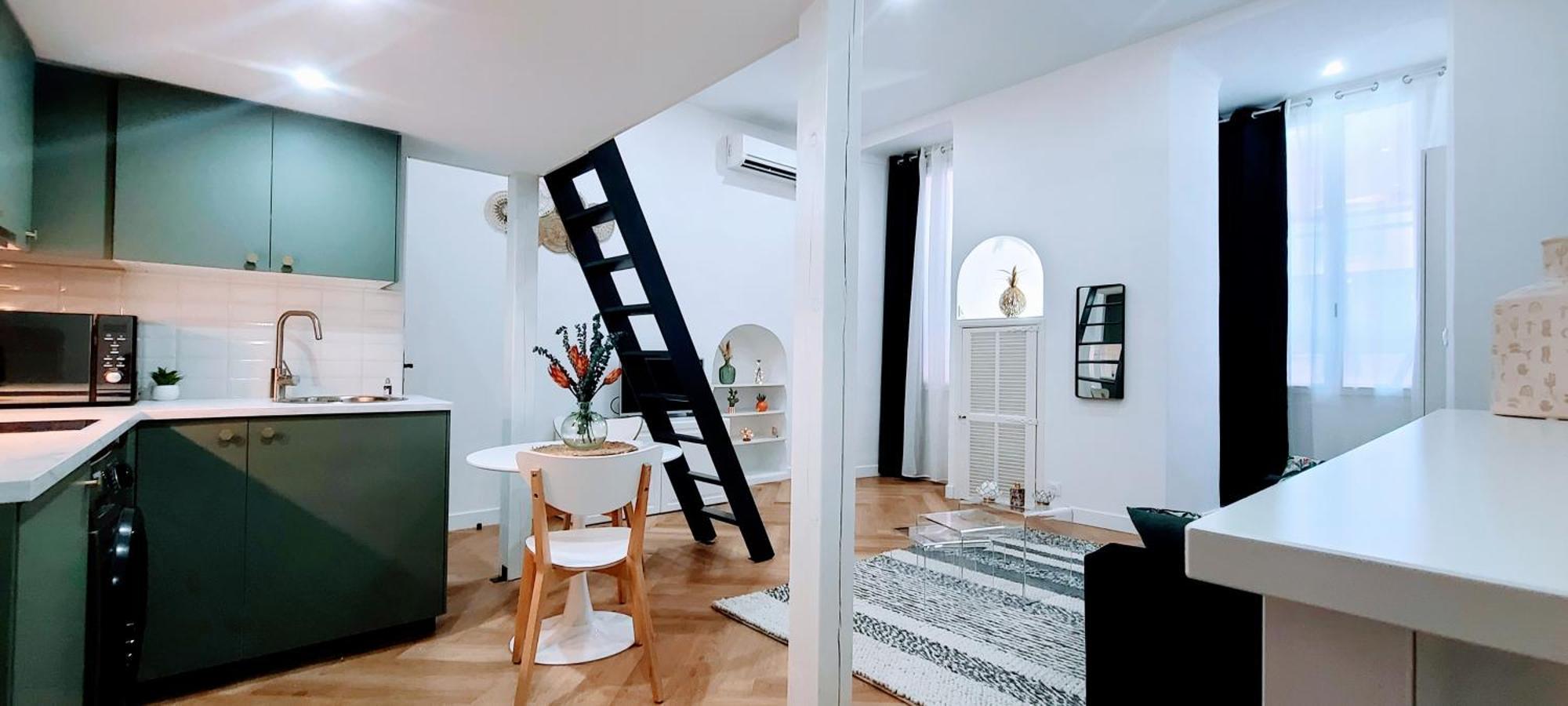 Studio Elegant 4 Couchages Front De Mer Clim Parking Privatif Wifi ニース エクステリア 写真